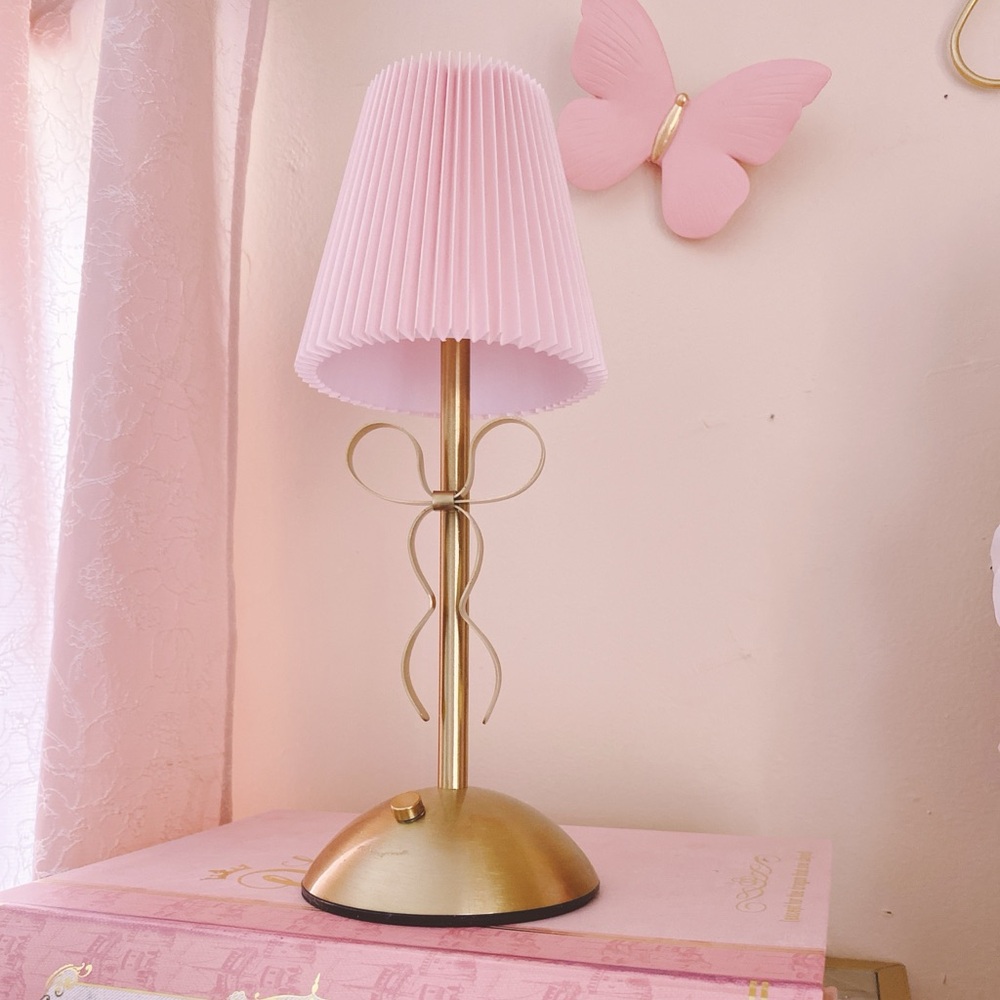 Mini Pink and Gold Bow Table Lamp